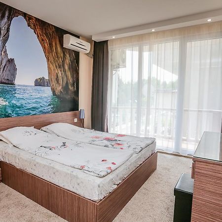 Stella Del Mare Guest House Kiten  Ngoại thất bức ảnh